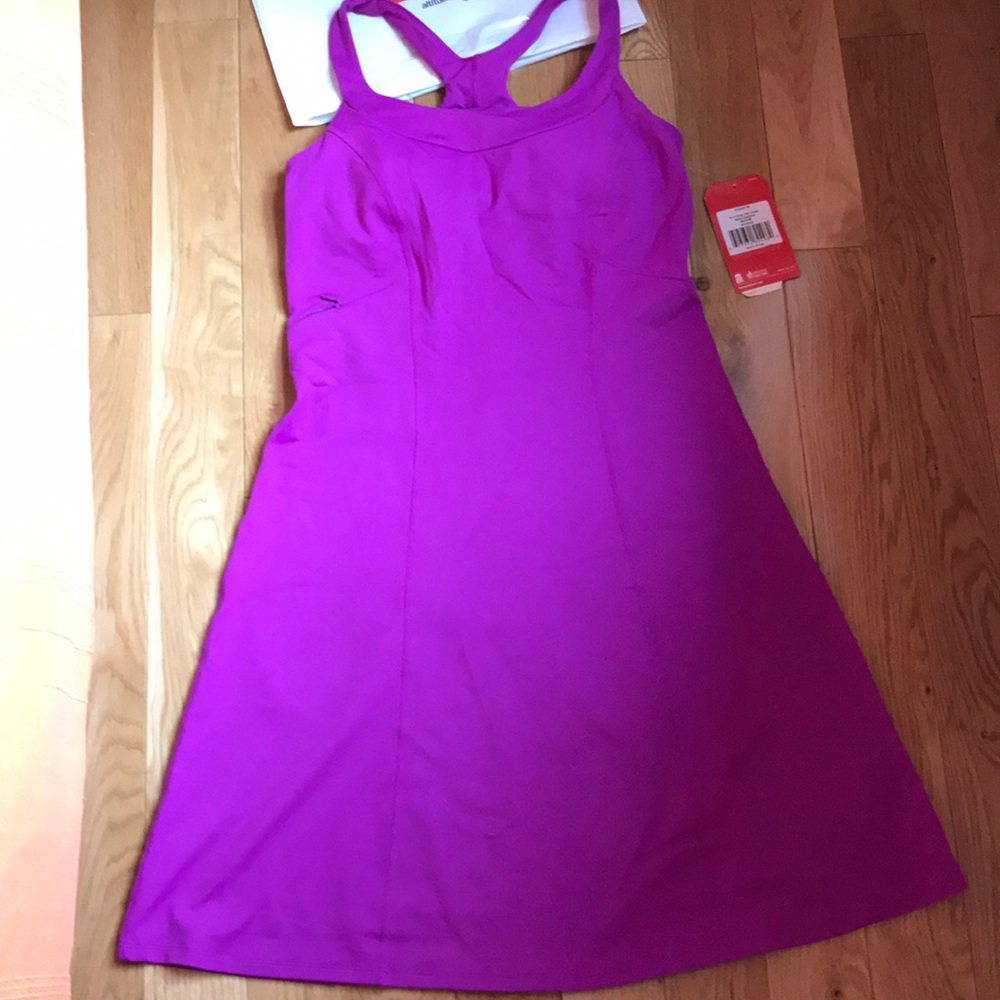 NWT THE NORTH FACE Sport dress